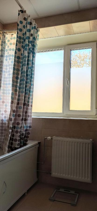 Cozy Telliskivi Apartment Near City Centre Ταλίν Εξωτερικό φωτογραφία