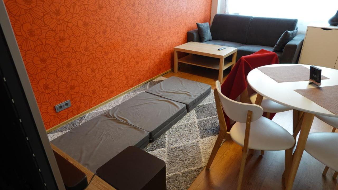 Cozy Telliskivi Apartment Near City Centre Ταλίν Εξωτερικό φωτογραφία